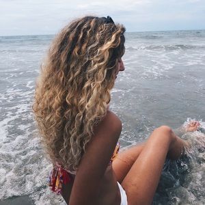 Meet your Posher, Izzy